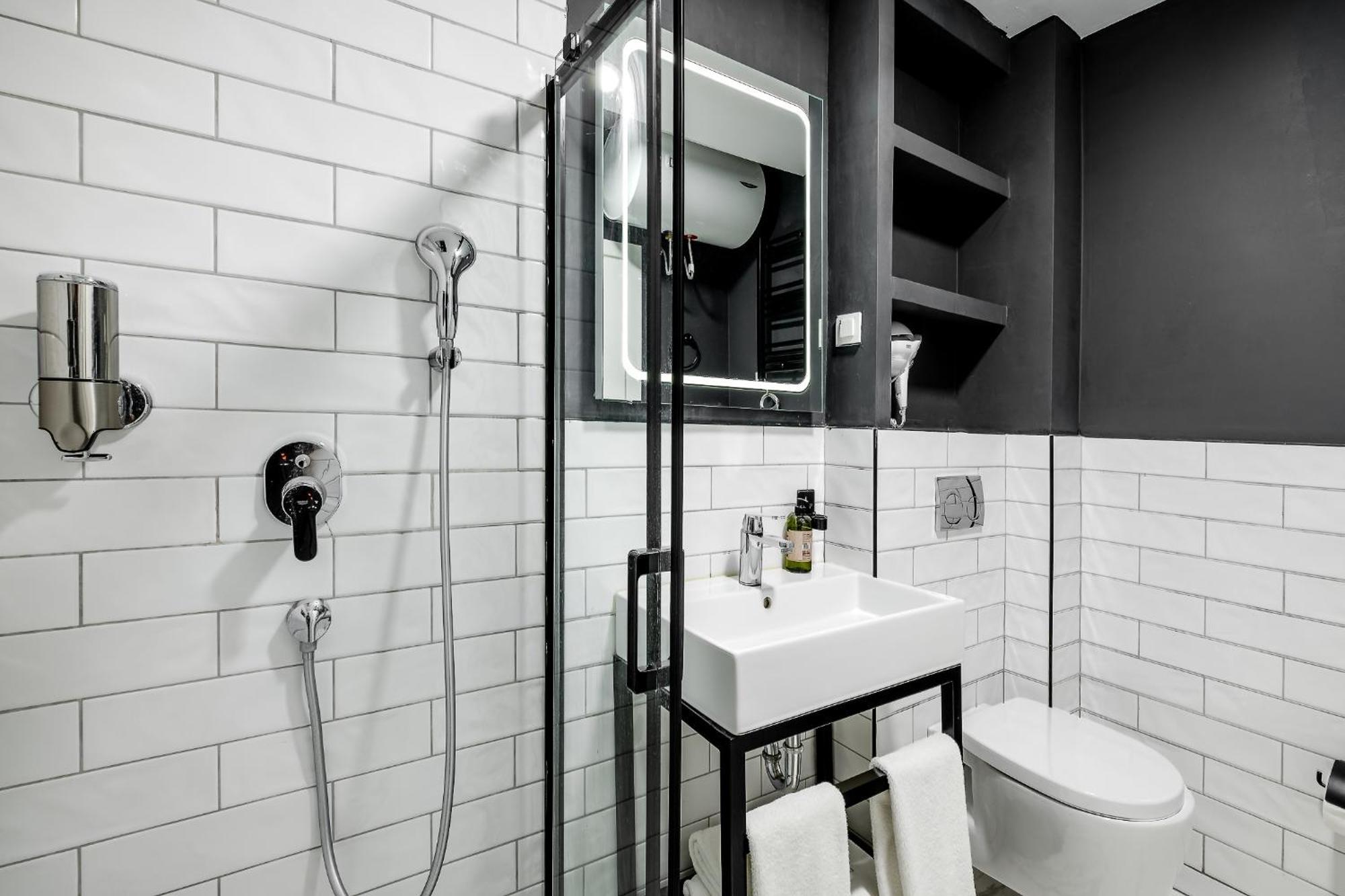 Montenegro Lodge Kavač 객실 사진 Bathroom