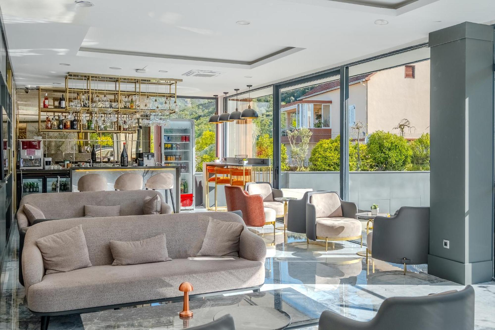 Montenegro Lodge Kavač 외부 사진 Lobby